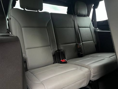 Used 2022 Chevrolet Tahoe LT RWD image 12