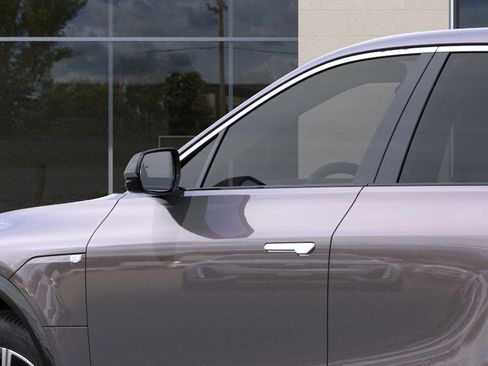 New 2026 Cadillac Lyriq Premium Luxury image 15