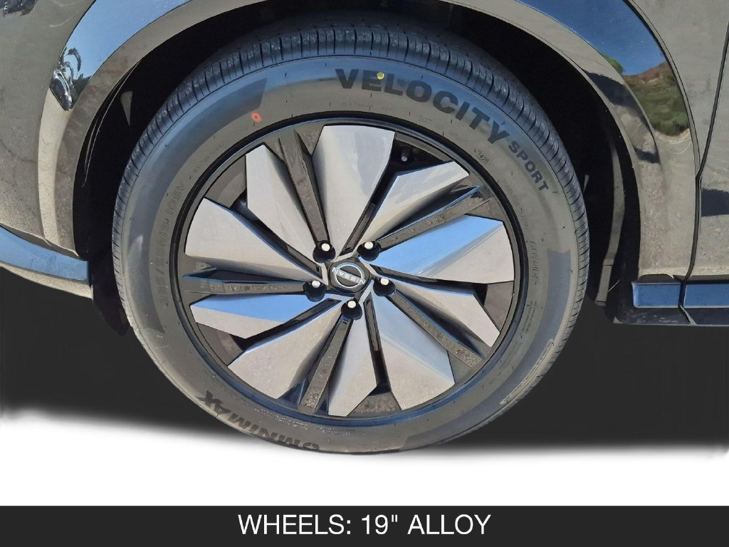 Used 2024 Nissan Ariya AWD image 11