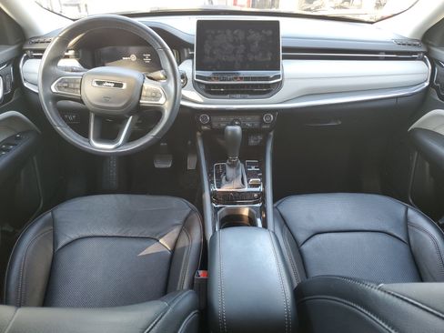 Used 2022 Jeep Compass Limited w/ Elite Group image 7