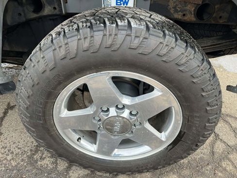 Used 2011 GMC Sierra 2500 SLT image 17