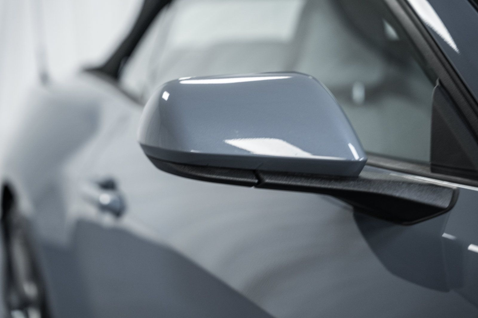 Used 2024 Ford Mustang Convertible RWD image 13