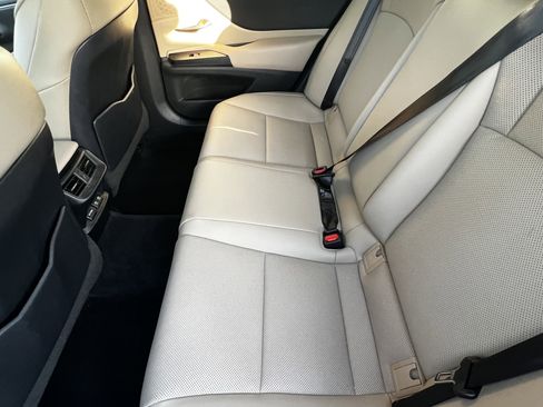 Used 2019 Lexus ES 350 w/ Premium Package image 30