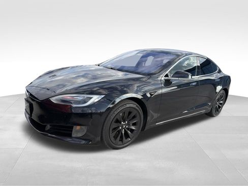 Used 2017 Tesla Model S AWD image 1