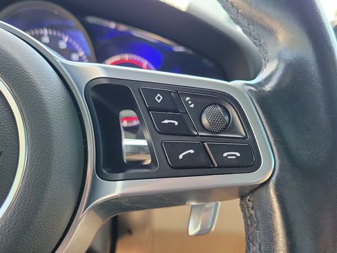 Used 2021 Porsche Cayenne AWD/4WD image 22