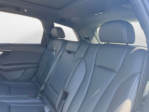 New 2026 Audi Q7 3.0T Premium Plus AWD/4WD image 12