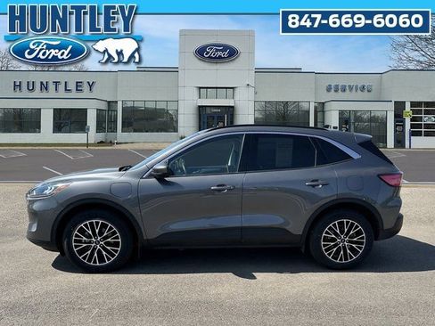 Used 2021 Ford Escape SEL w/ Class II Trailer Tow Package image 7