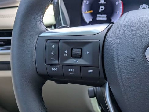 Used 2025 INFINITI QX60 Luxe FWD image 26