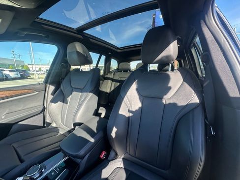 Used 2019 BMW X3 sDrive30i image 10