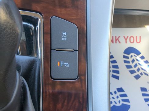 Used 2012 Buick LaCrosse Premium w/ Entertainment Package image 19