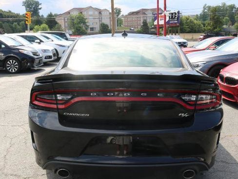 Used 2021 Dodge Charger R/T RWD image 6