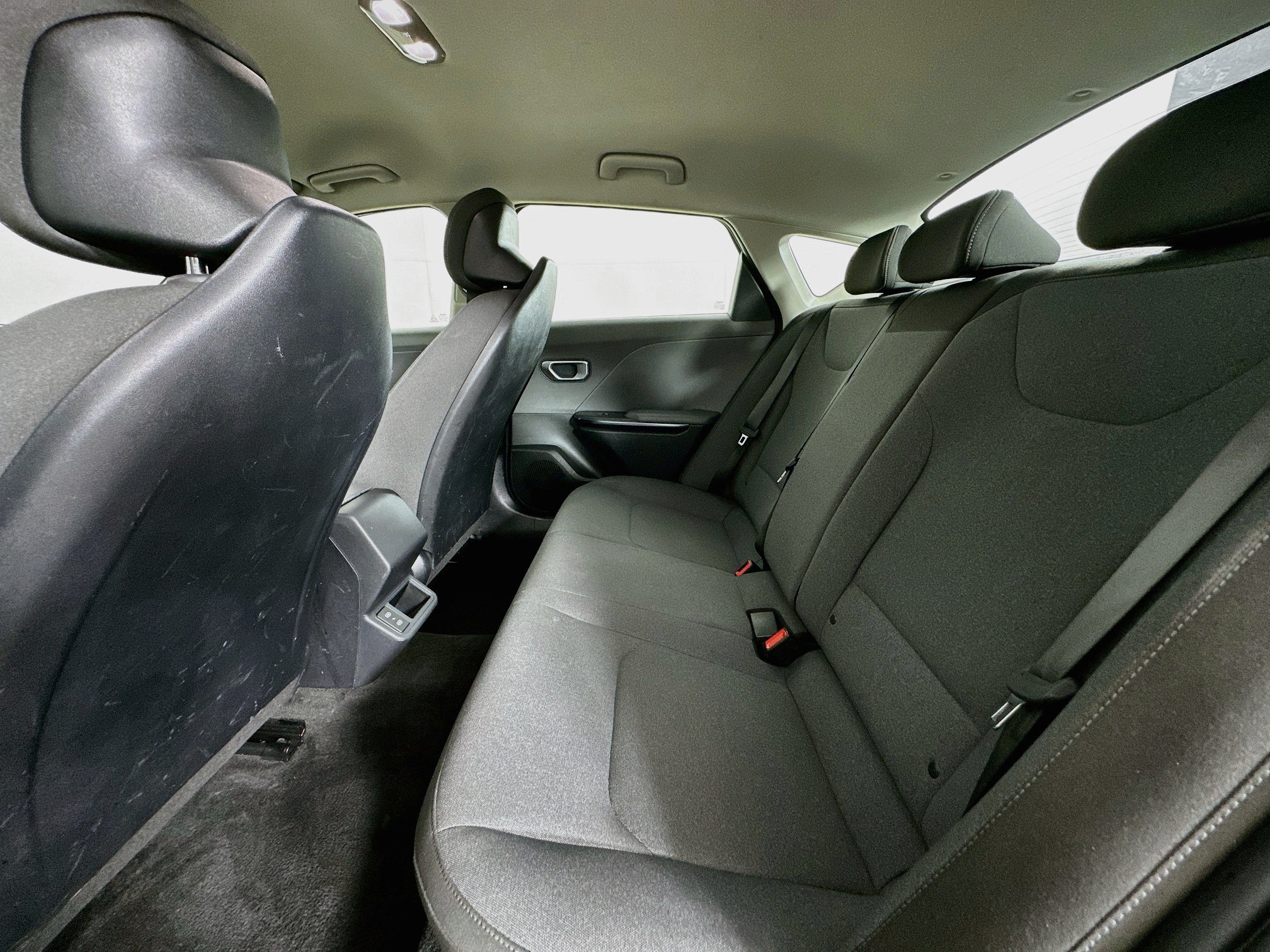 Used 2025 Kia K4 FWD image 27