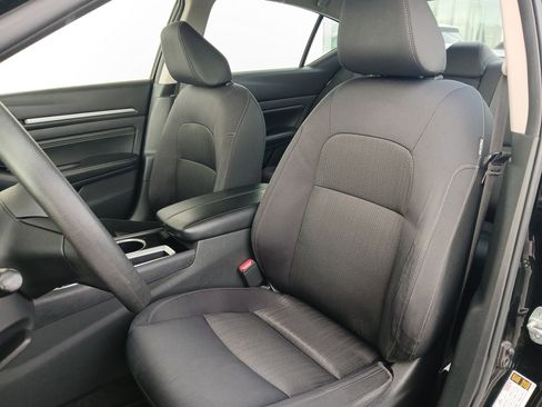 Used 2021 Nissan Altima 2.5 SV image 13