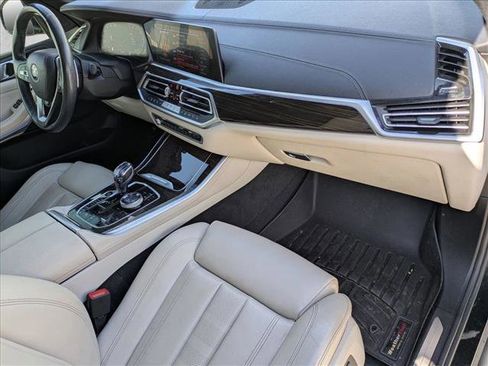 Used 2020 BMW X5 xDrive40i w/ Premium Package image 23