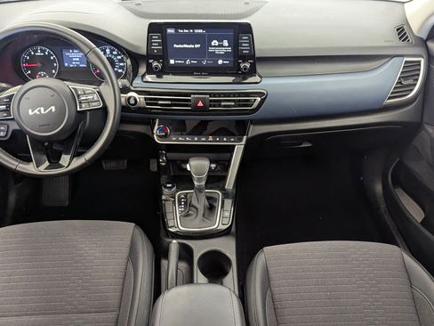 Used 2023 Kia Seltos S image 14