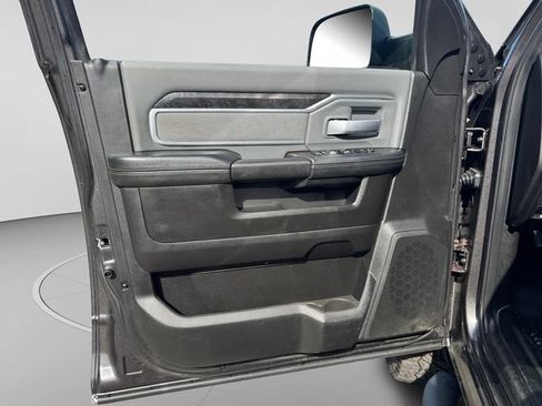 Used 2019 RAM 2500 Big Horn AWD/4WD image 10