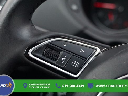Used 2017 Audi Q3 2.0T Premium FWD image 22