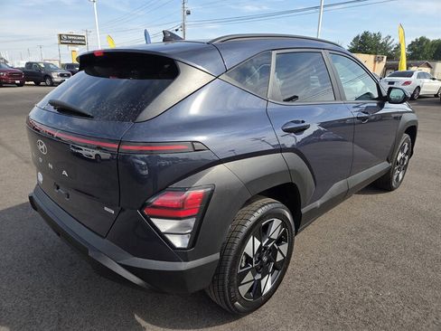 Used 2024 Hyundai Kona SEL AWD/4WD image 3