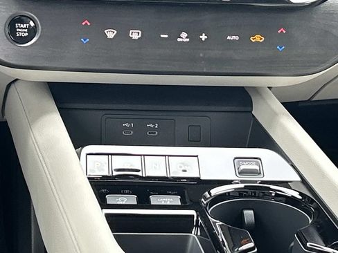 New 2026 Nissan Murano SV AWD/4WD image 27