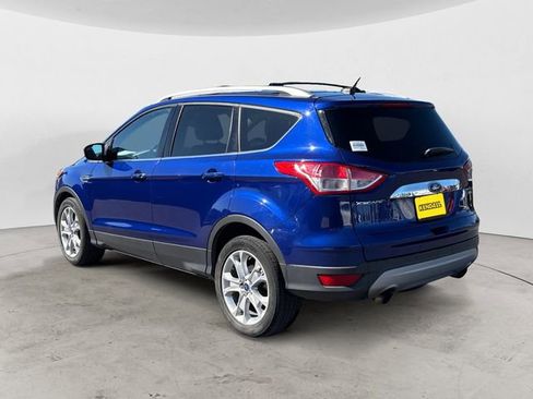 Used 2016 Ford Escape Titanium image 3