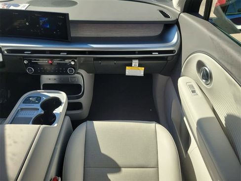 New 2026 Hyundai Ioniq 9 SEL image 16