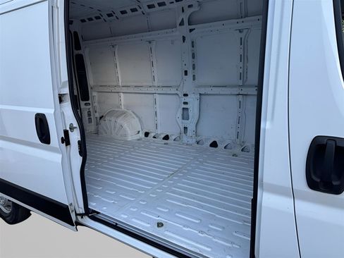Used 2021 RAM ProMaster 2500 image 26