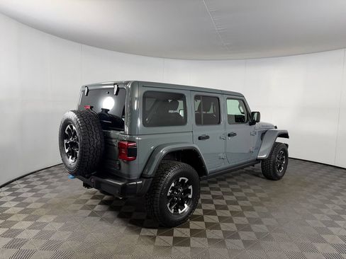 Used 2024 Jeep Wrangler Unlimited Rubicon 4xe AWD/4WD image 7