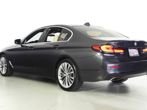 Certified 2023 BMW 530i w/ Premium Package RWD image 9