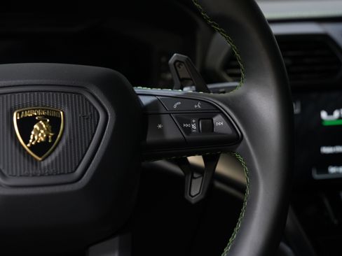 Used 2024 Lamborghini Urus S AWD/4WD image 43