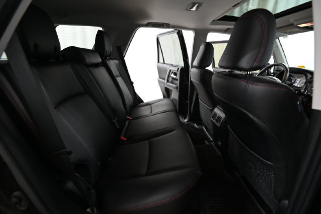 Used 2023 Toyota 4Runner TRD Off-Road Premium w/ Moonroof Package AWD/4WD image 27