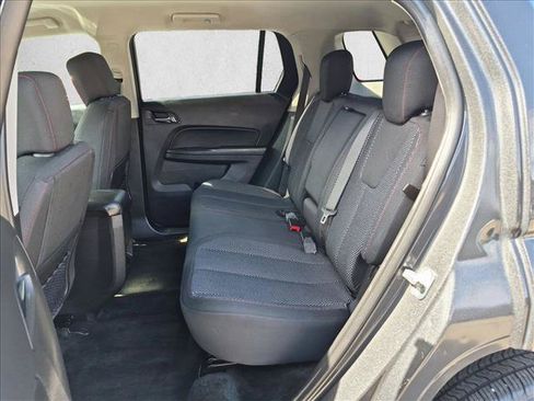 Used 2017 GMC Terrain SLE FWD image 16