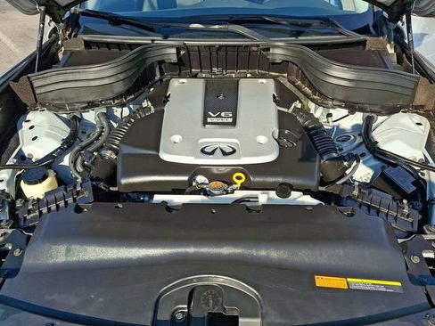 Used 2017 INFINITI QX50 2WD w/ Deluxe Touring Package image 31