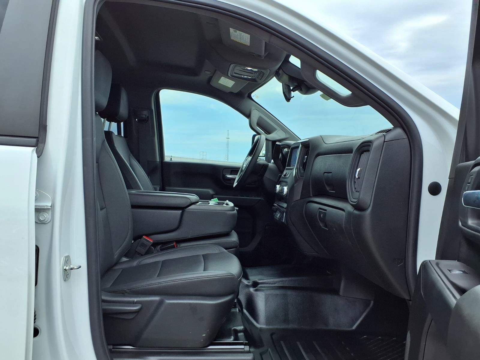 Used 2024 GMC Sierra 3500 Pro w/ Convenience Package AWD/4WD image 26