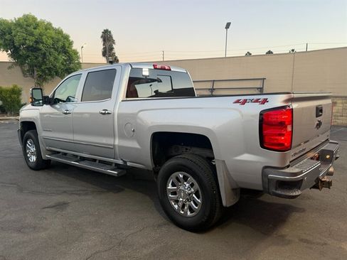 Used 2018 Chevrolet Silverado 2500 LTZ w/ Duramax Plus Package AWD/4WD image 8