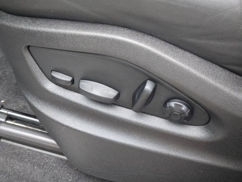 Used 2023 Porsche Cayenne image 27