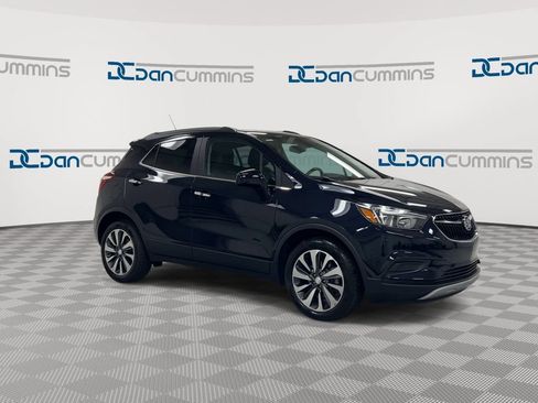 Used 2022 Buick Encore Preferred w/ Safety Package FWD image 2