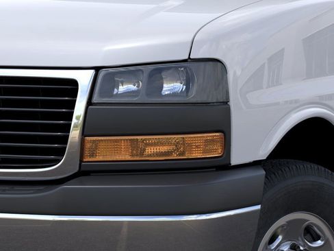 New 2025 GMC Savana 3500 w/ Power Convenience Package RWD image 10