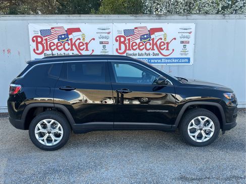 New 2025 Jeep Compass Latitude w/ Convenience Group image 2