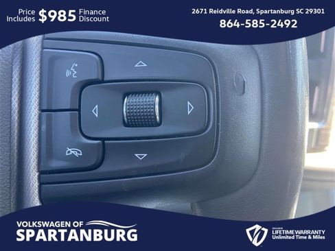 Used 2022 GMC Yukon XL Denali w/ Denali Premium Package image 22