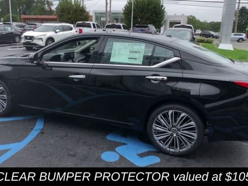 New 2025 Nissan Altima 2.5 SL image 8