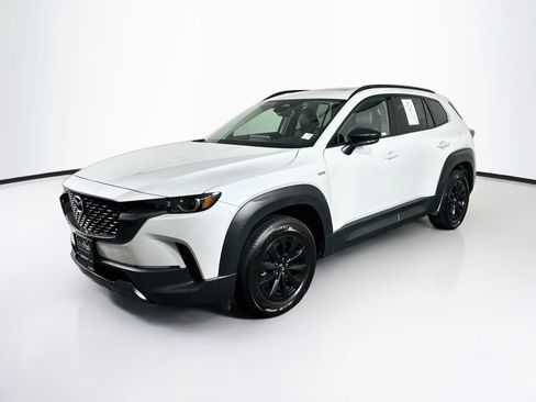 Used 2025 MAZDA CX-50 AWD 2.5 Hybrid w/ Premium Pkg image 3
