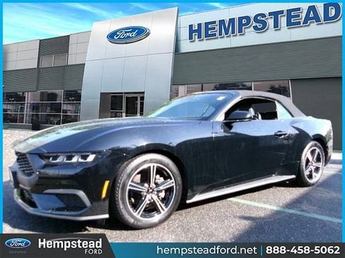 Certified 2025 Ford Mustang Premium RWD image 1