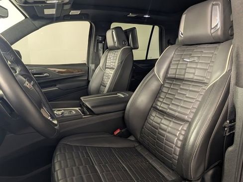 Certified 2023 Cadillac Escalade Premium Luxury Platinum image 6