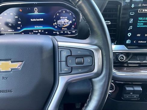 Used 2025 Chevrolet Silverado 2500 LT w/ Z71 Chrome Sport Edition AWD/4WD image 17