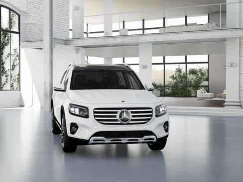 New 2026 Mercedes-Benz GLB 250 image 7