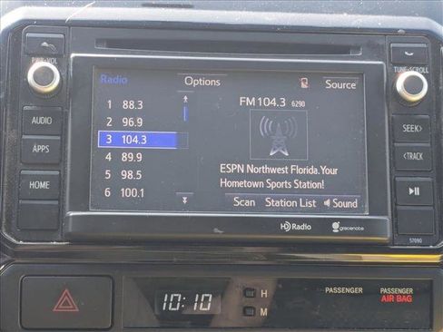 Used 2014 Toyota Tacoma PreRunner w/ SR5 Package image 16