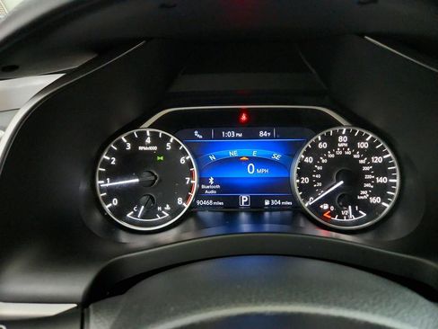 Used 2019 Nissan Murano SL w/ Cargo Package FWD image 16