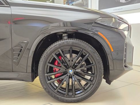 Used 2025 BMW X5 sDrive40i w/ M Sport Package RWD image 8