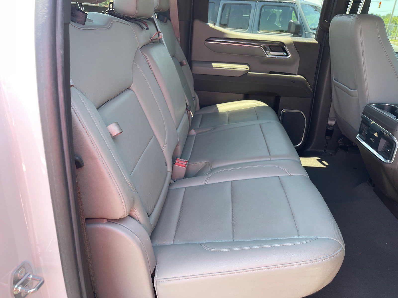 Used 2023 Chevrolet Silverado 1500 LTZ AWD/4WD image 16