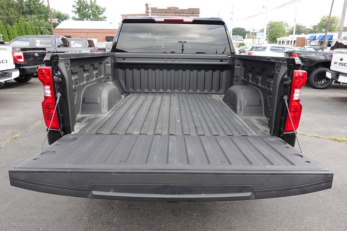 Used 2024 Chevrolet Silverado 1500 Custom AWD/4WD image 23